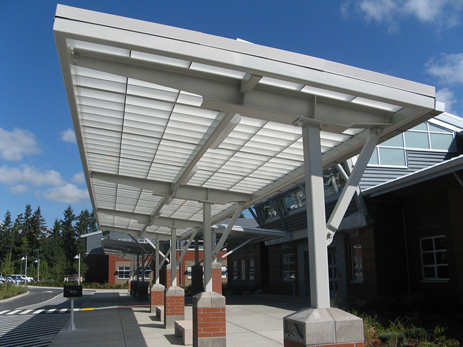 Custom Kalwall Daylighting Solutions | DeaMor