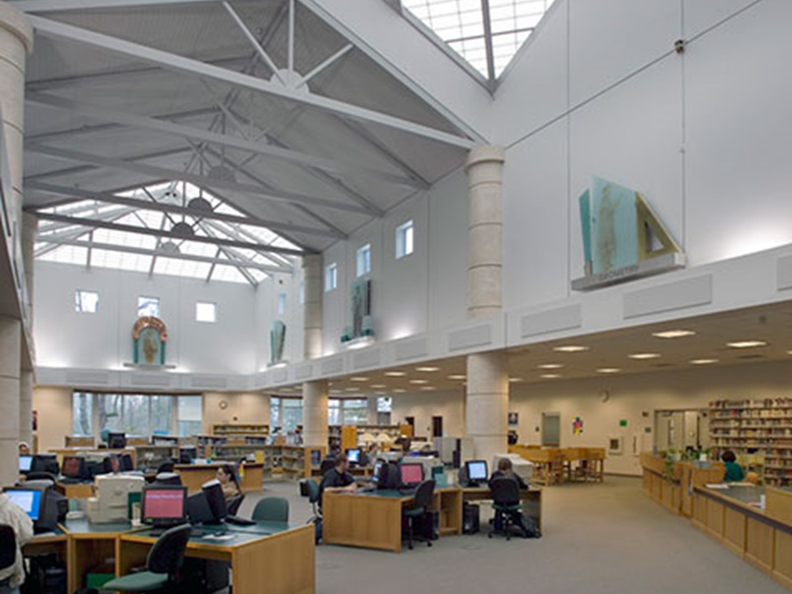 Custom Kalwall Daylighting Solutions | DeaMor