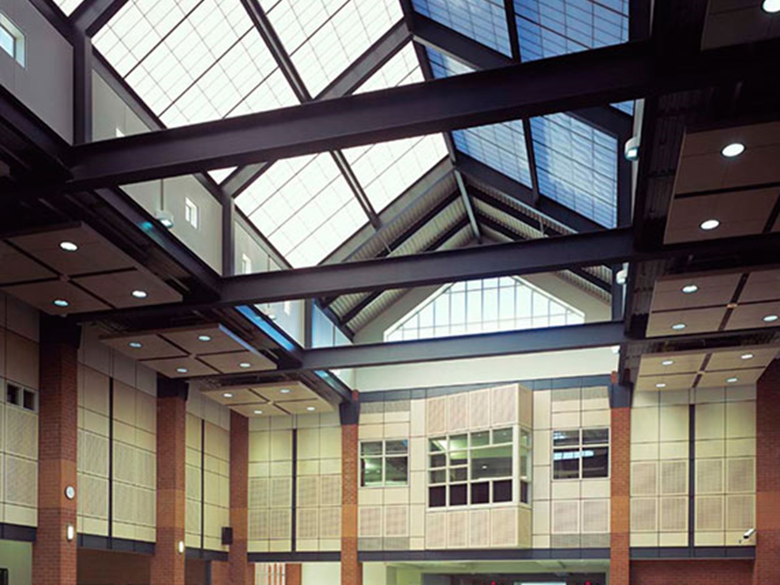 Custom Kalwall Daylighting Solutions | DeaMor